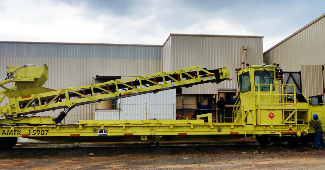 Railcar Mounted Radial Stacker Belt Conveyor